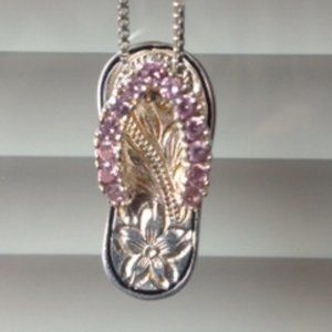 Pretty! 925 Silver Flip Flop w/Pink Beveled Rinestones